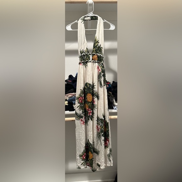 ILLA ILLA Dresses & Skirts - ILLA ILLA Tropical Print Maxi Skirt